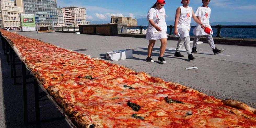 🥇Récord Guinness: la pizza más grande del mundo - Que Cocine Peter